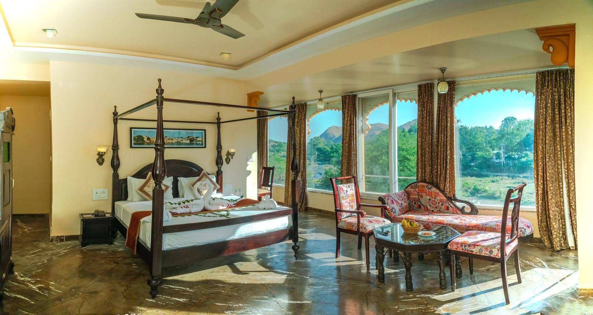 Udai Nature Valley Resort - A Peace Full Farmhouse Resort Udaipur Buitenkant foto